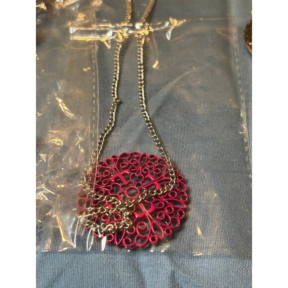 Paparazzi New Sealed Necklaces and Other Jewelry Lot of 5 - Picture 4 of 7